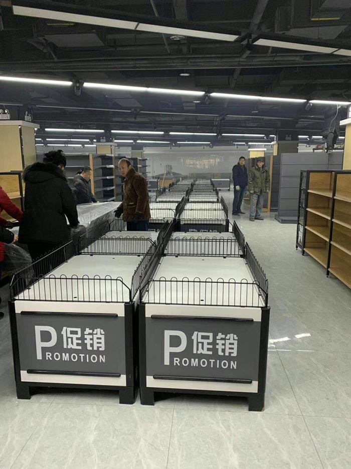 安陽內黃世紀華聯(lián)超市貨架案例